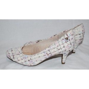 Lifestride Women's Pargi White Multi Boucle Pump 7.5W